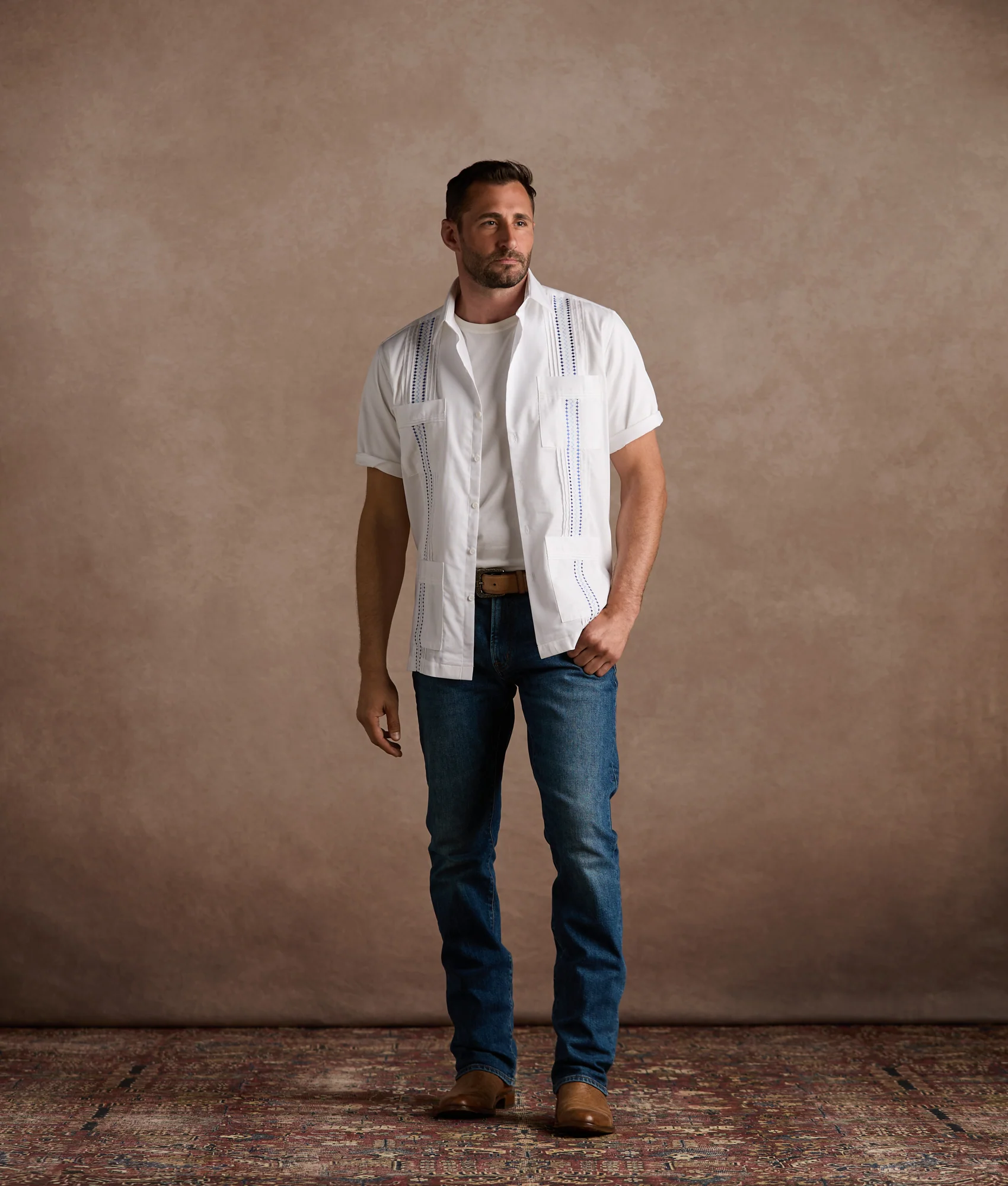 Guayabera Shirt :: White - Image 2
