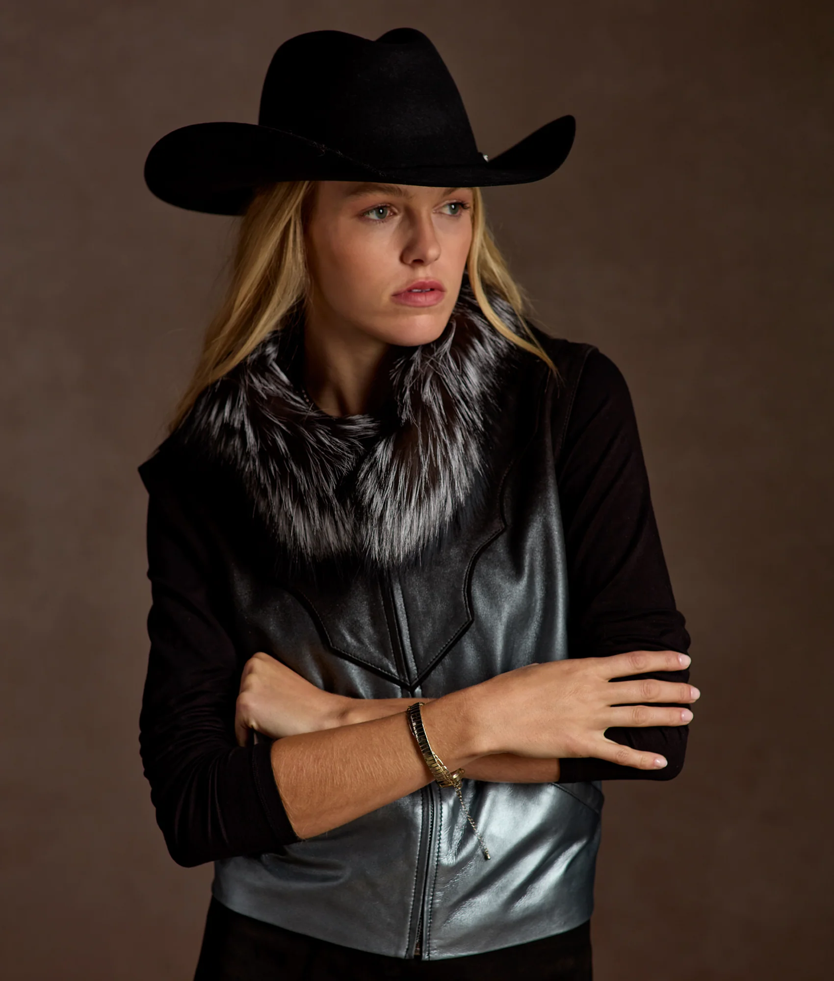 Duchess Of The Range Fur Vest :: Metallic Gradient - Image 2