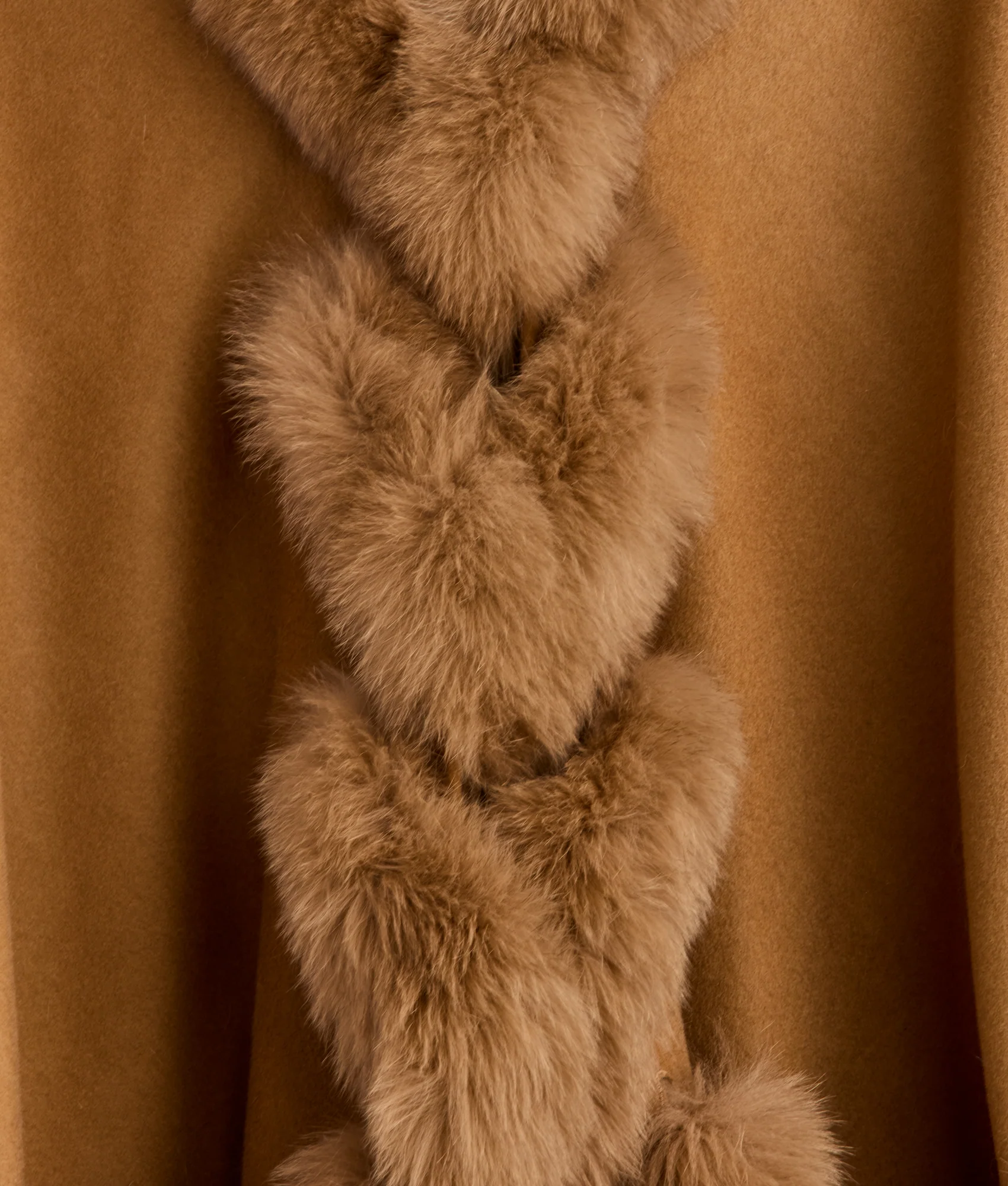 Arden Cashmere Wrap :: Caramel - Image 5