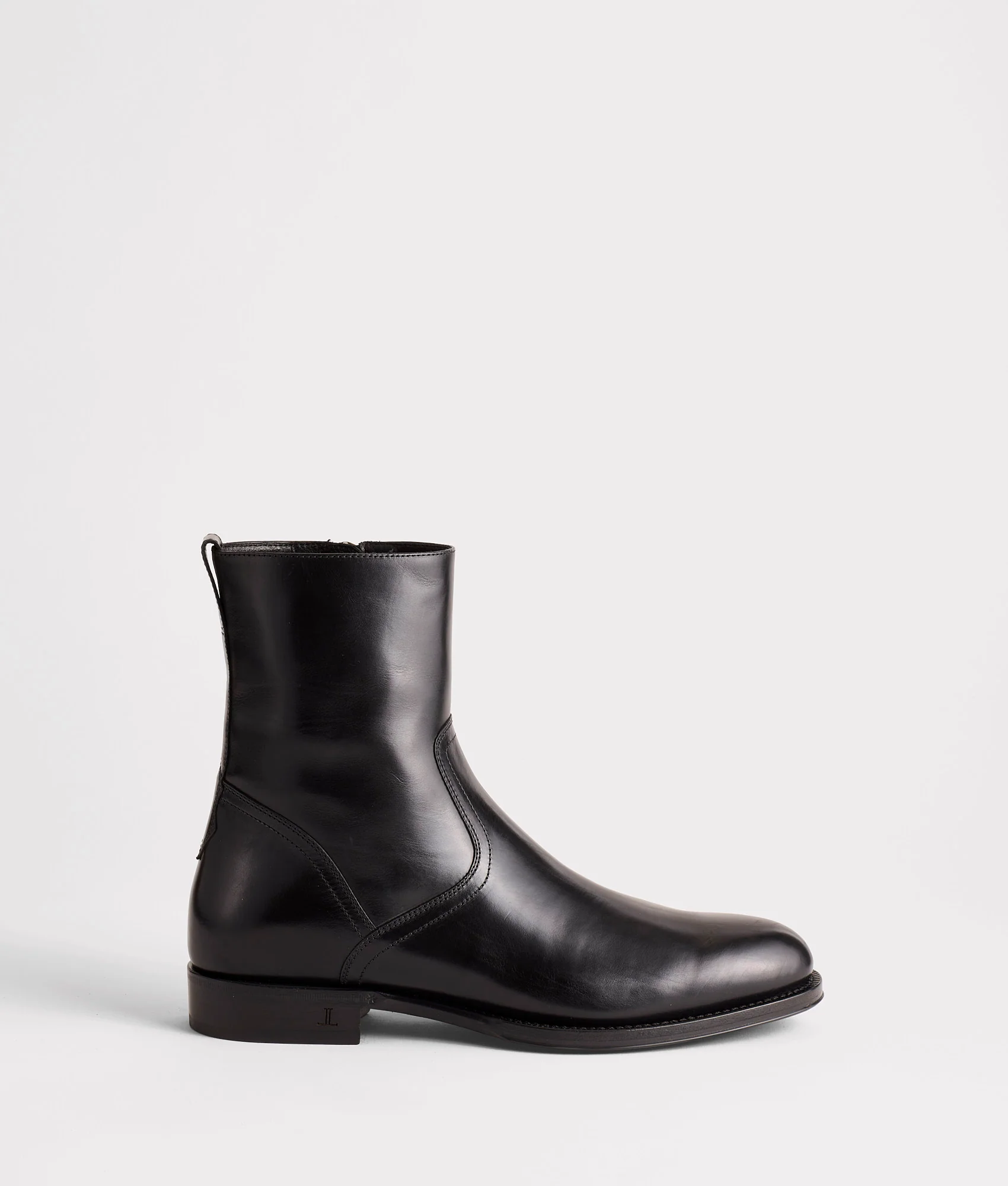Pronto :: Black