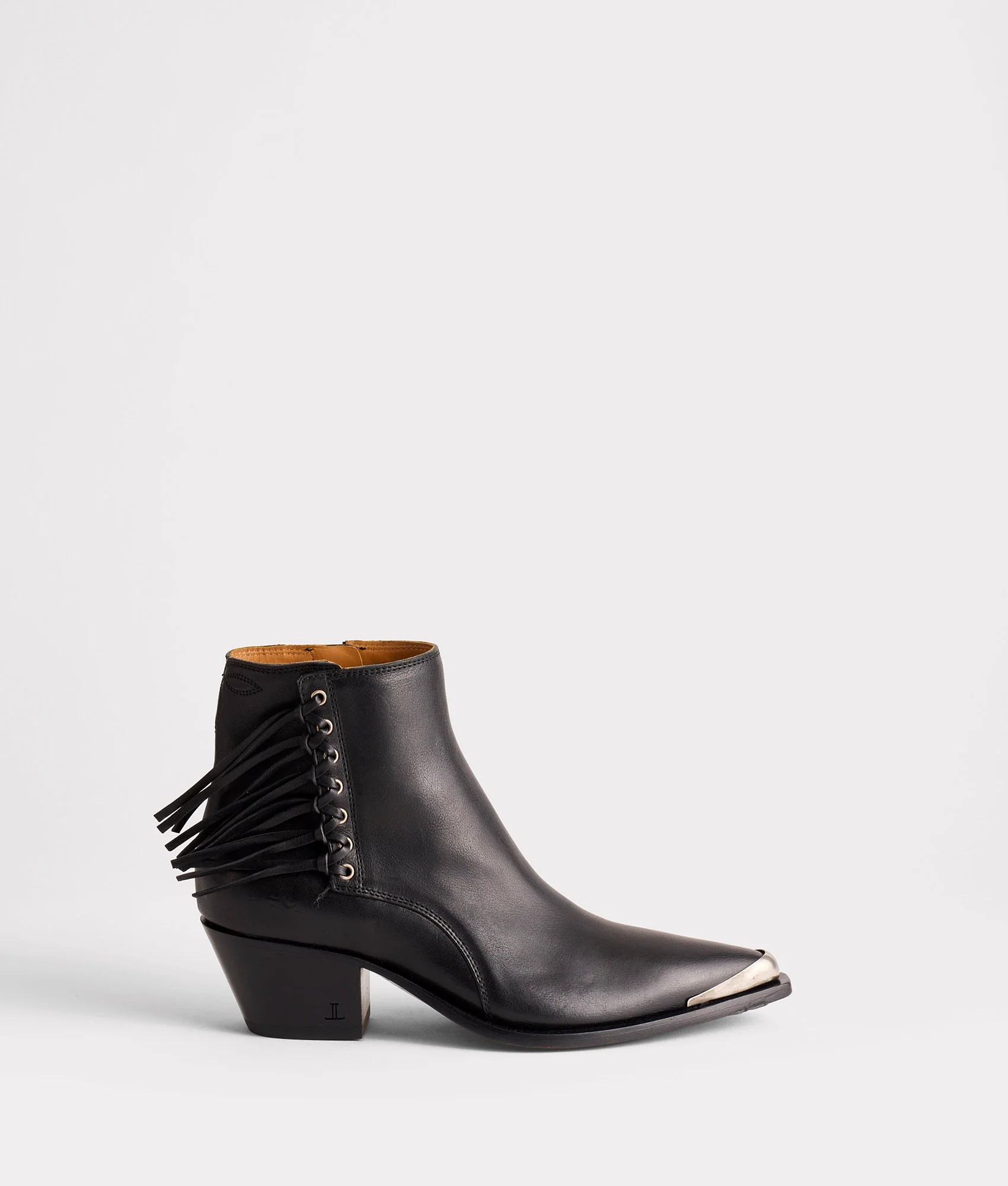 Vivi :: Black