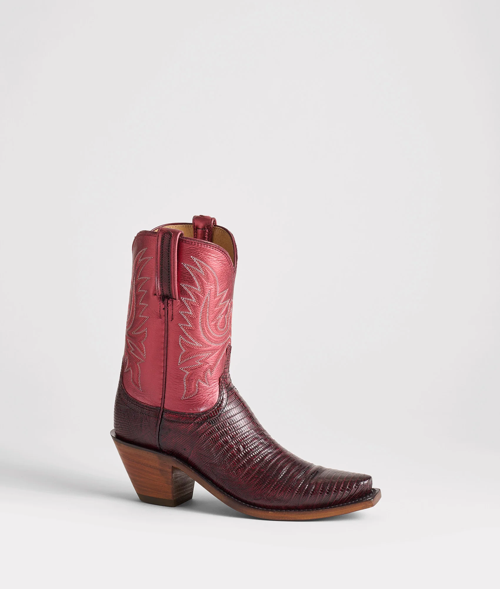 Dale Exotic :: Black Cherry - Image 4