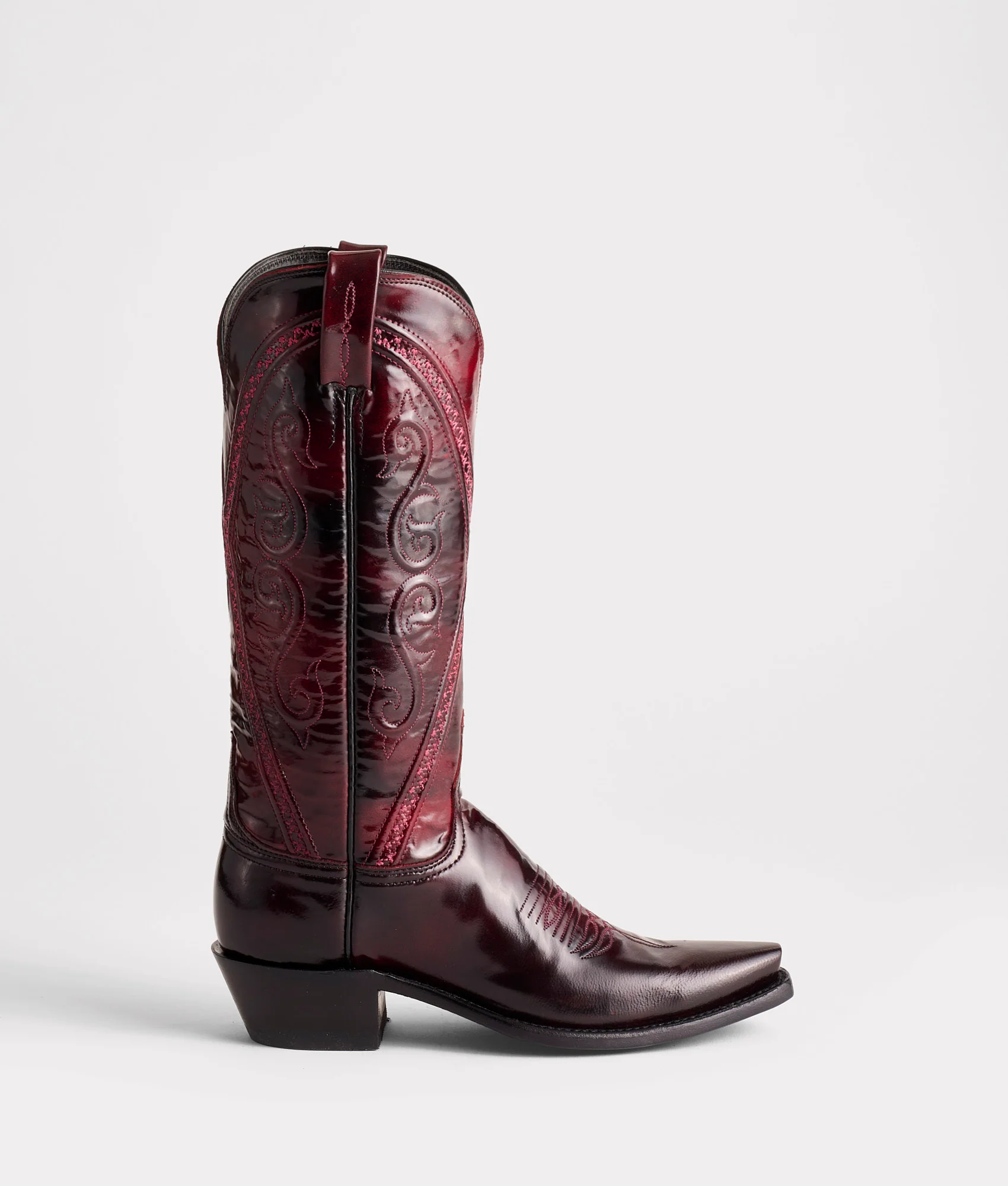 Darlene :: Black Cherry