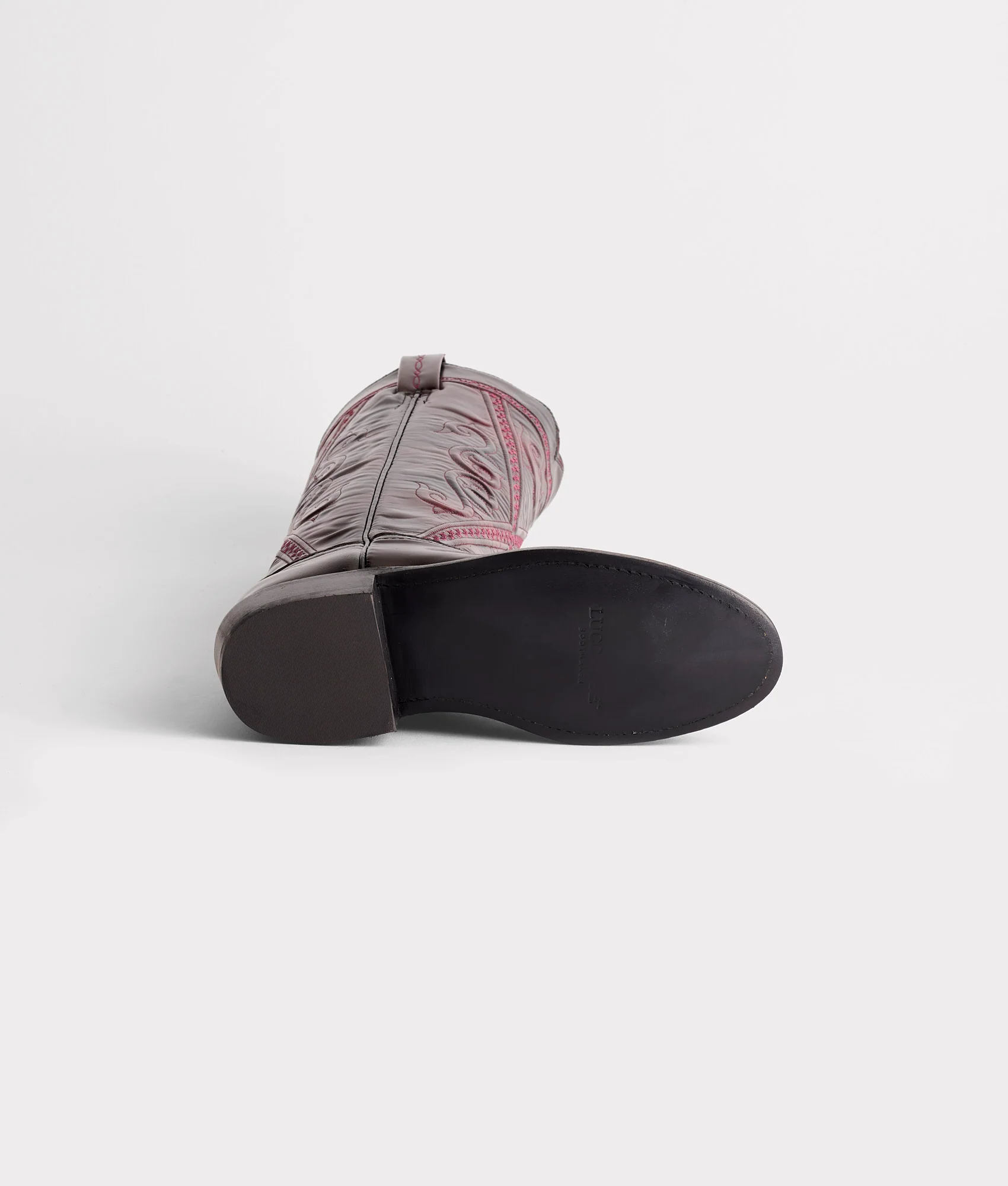 Dora :: Black Cherry - Image 6