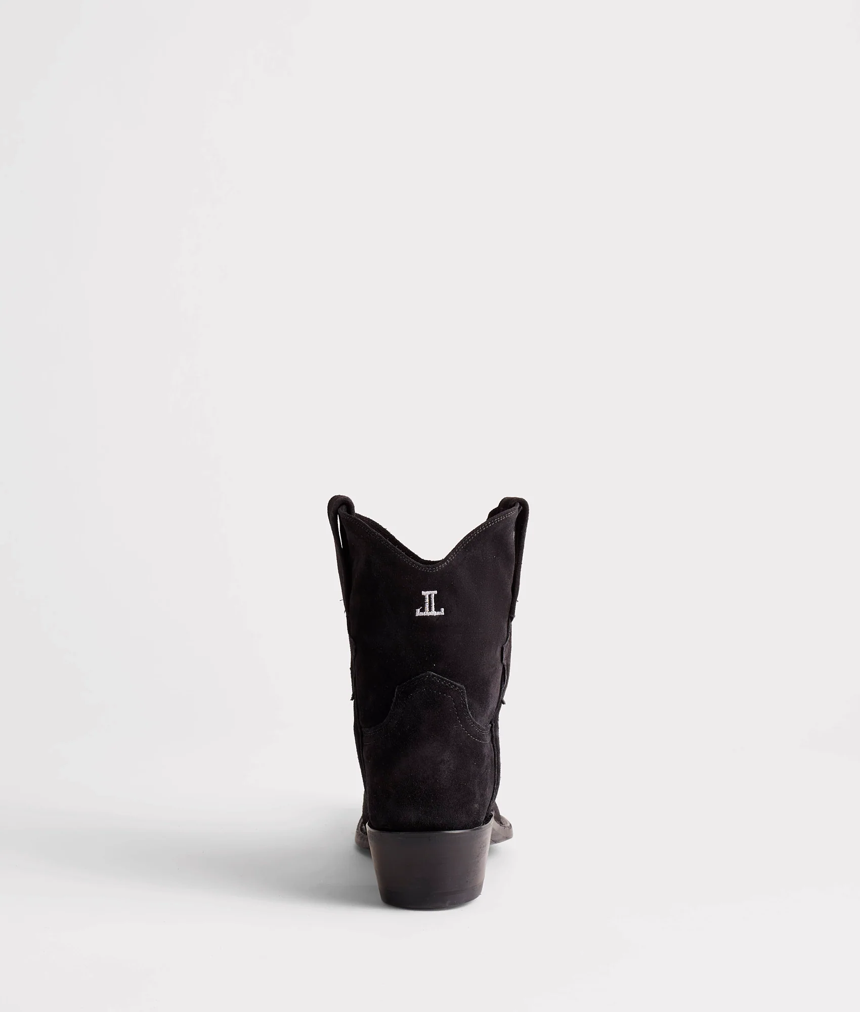 Elena :: Black - Image 5