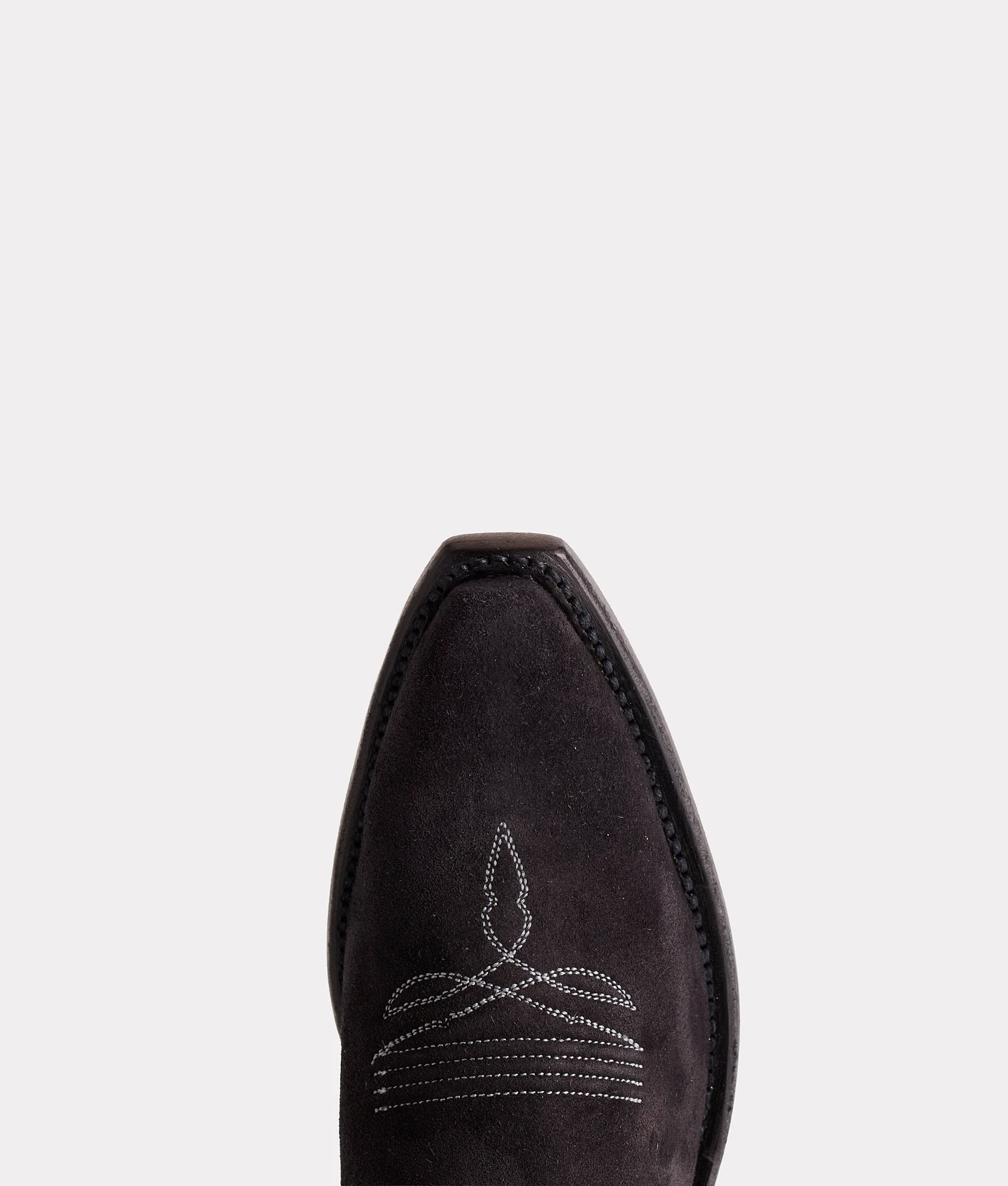 Elena :: Black - Image 7