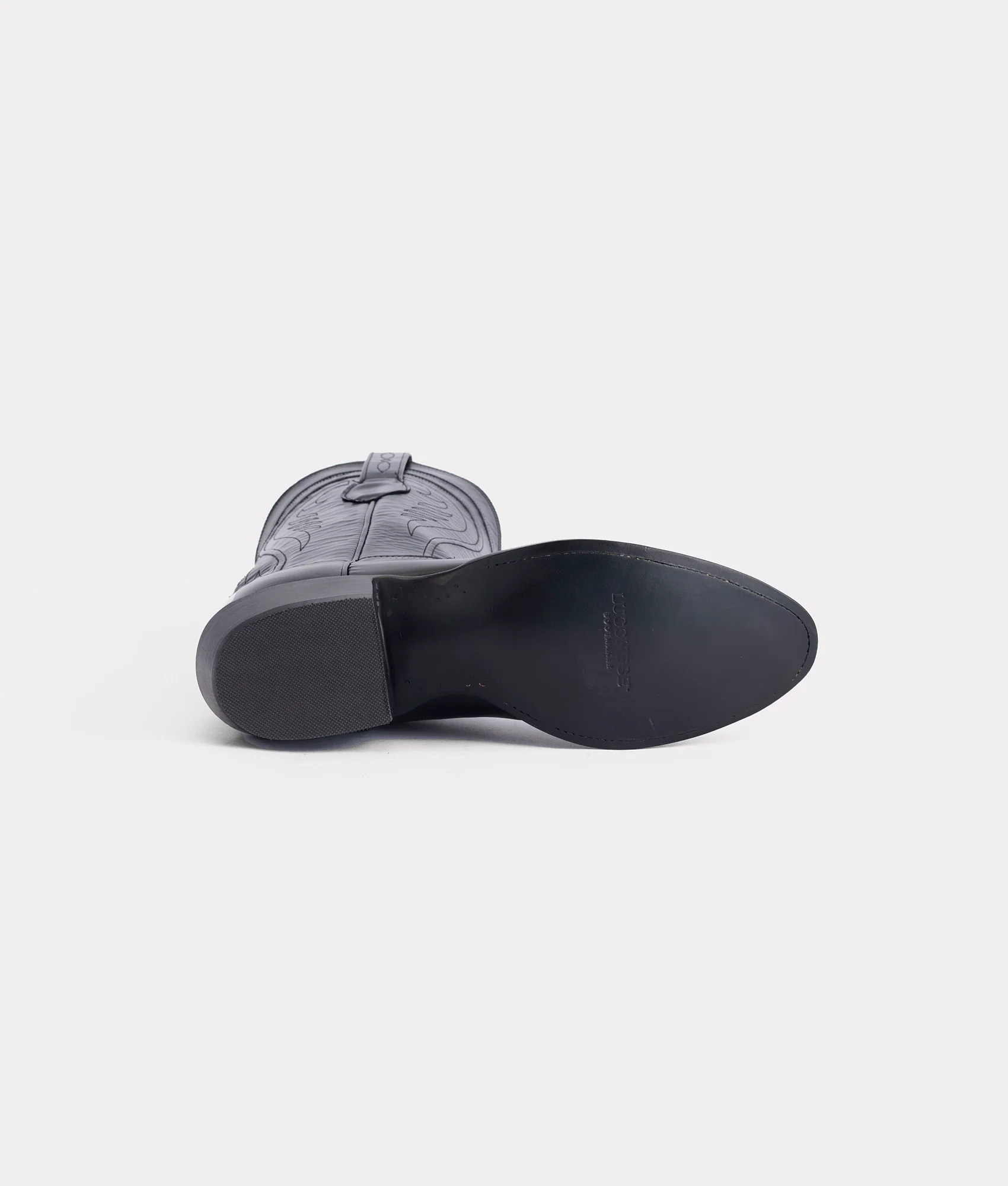 Gavin :: Black - Image 6