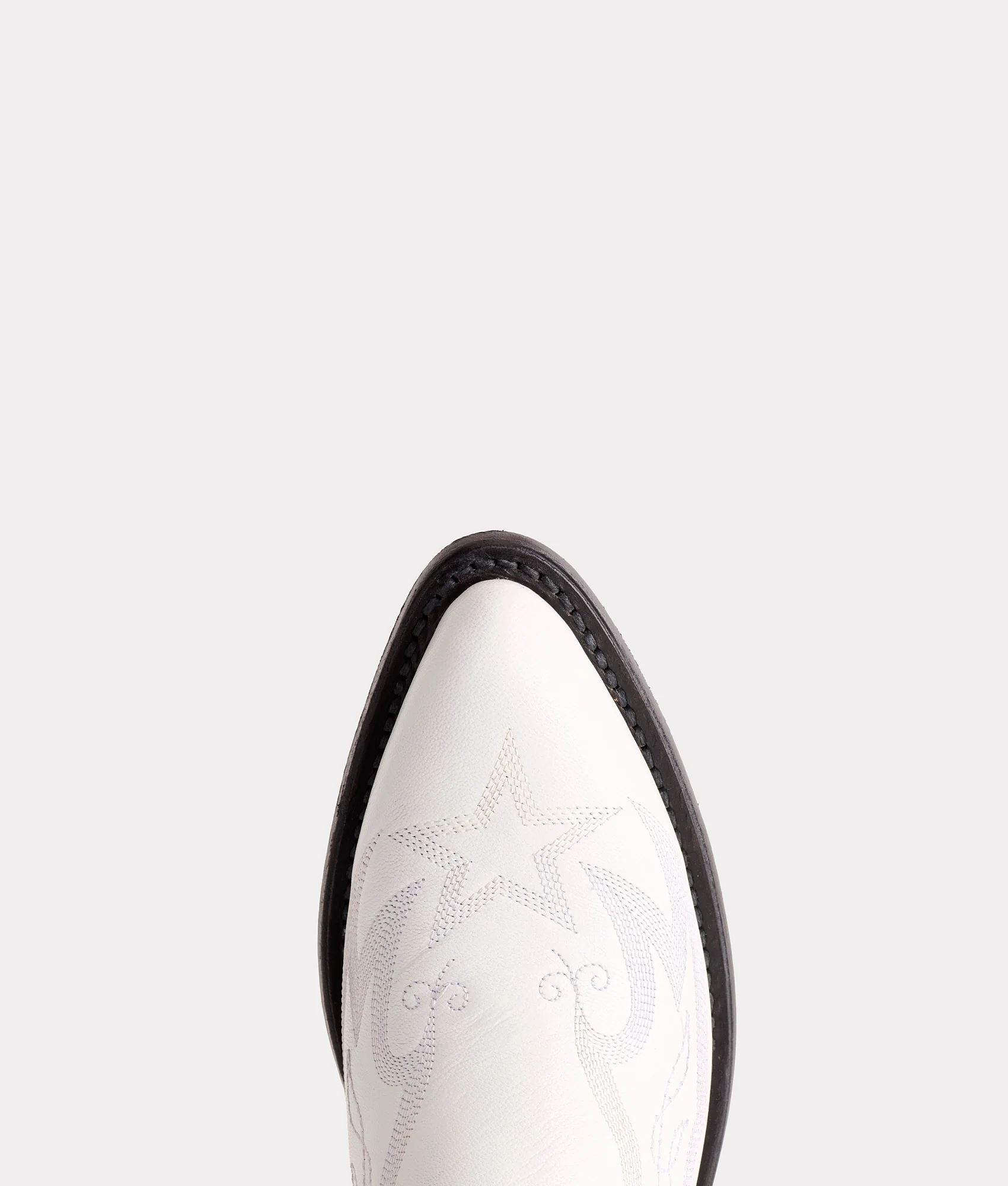 Gina :: White - Image 8