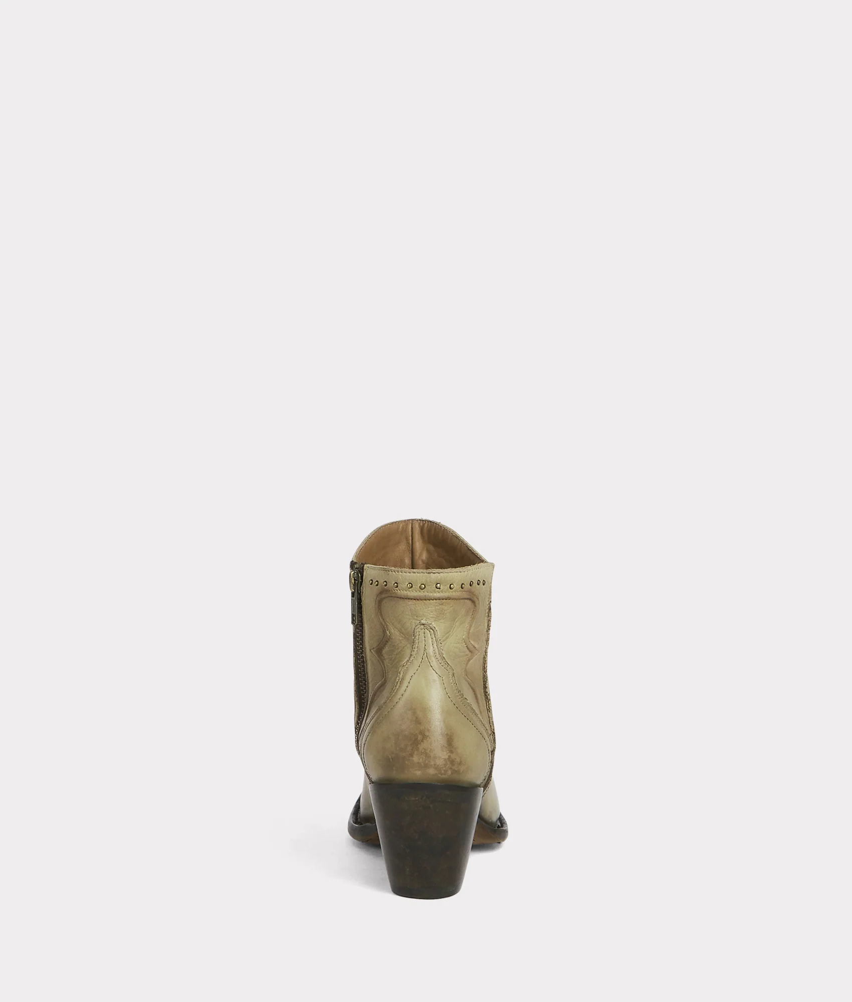 Karla :: Bone - Image 4