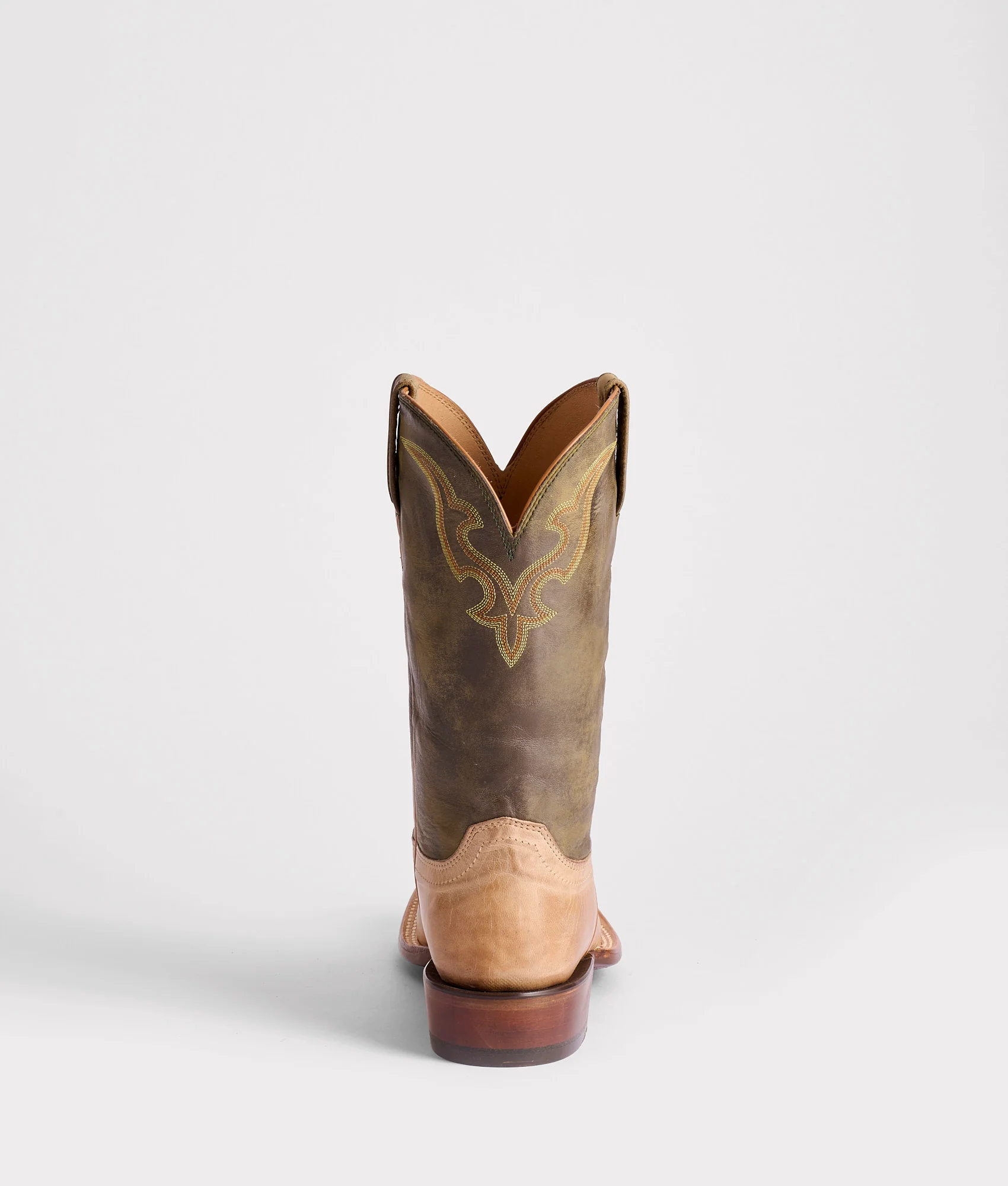 Martin :: Pearl Bone - Image 4
