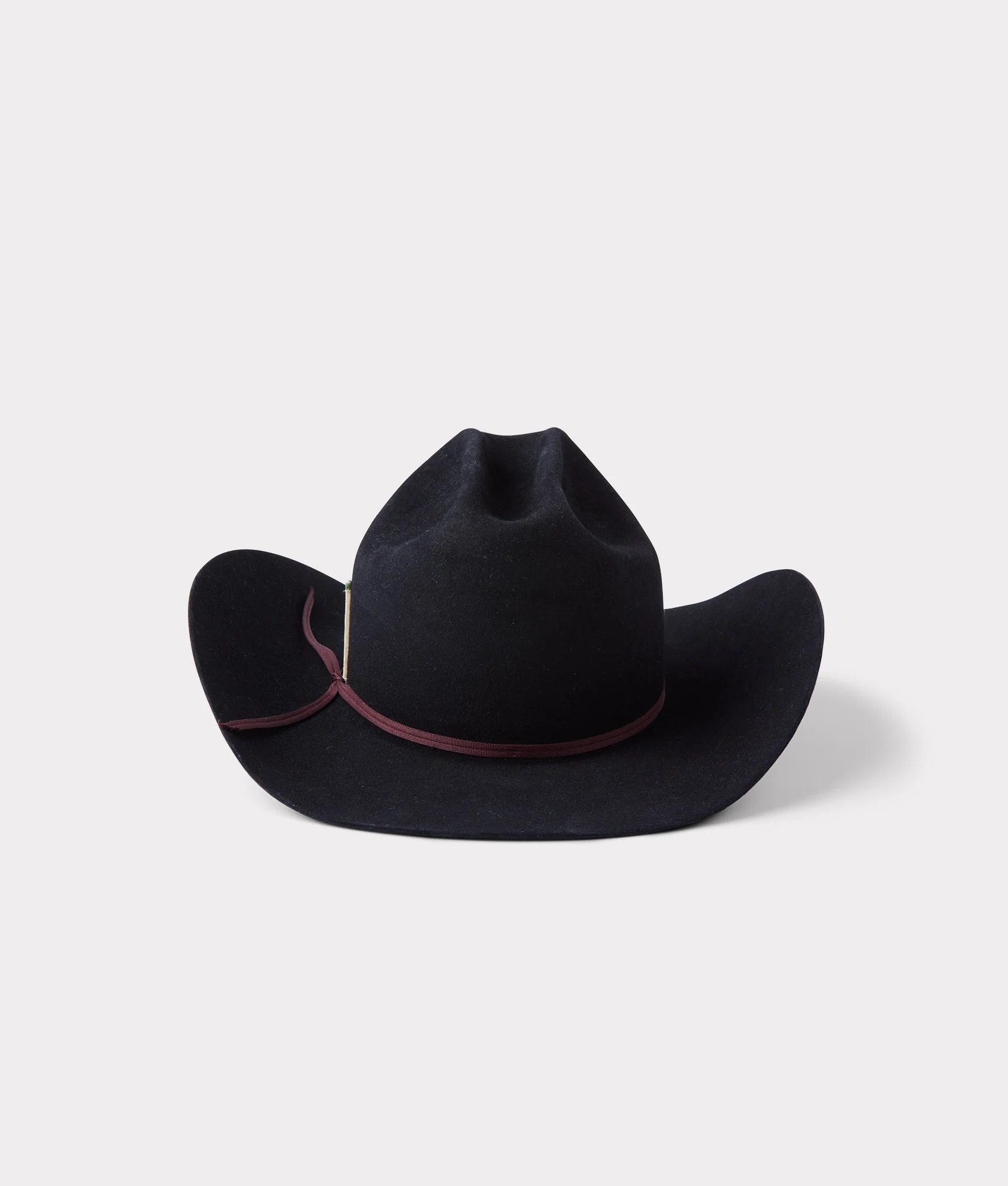 Outer Range :: Black - Image 2