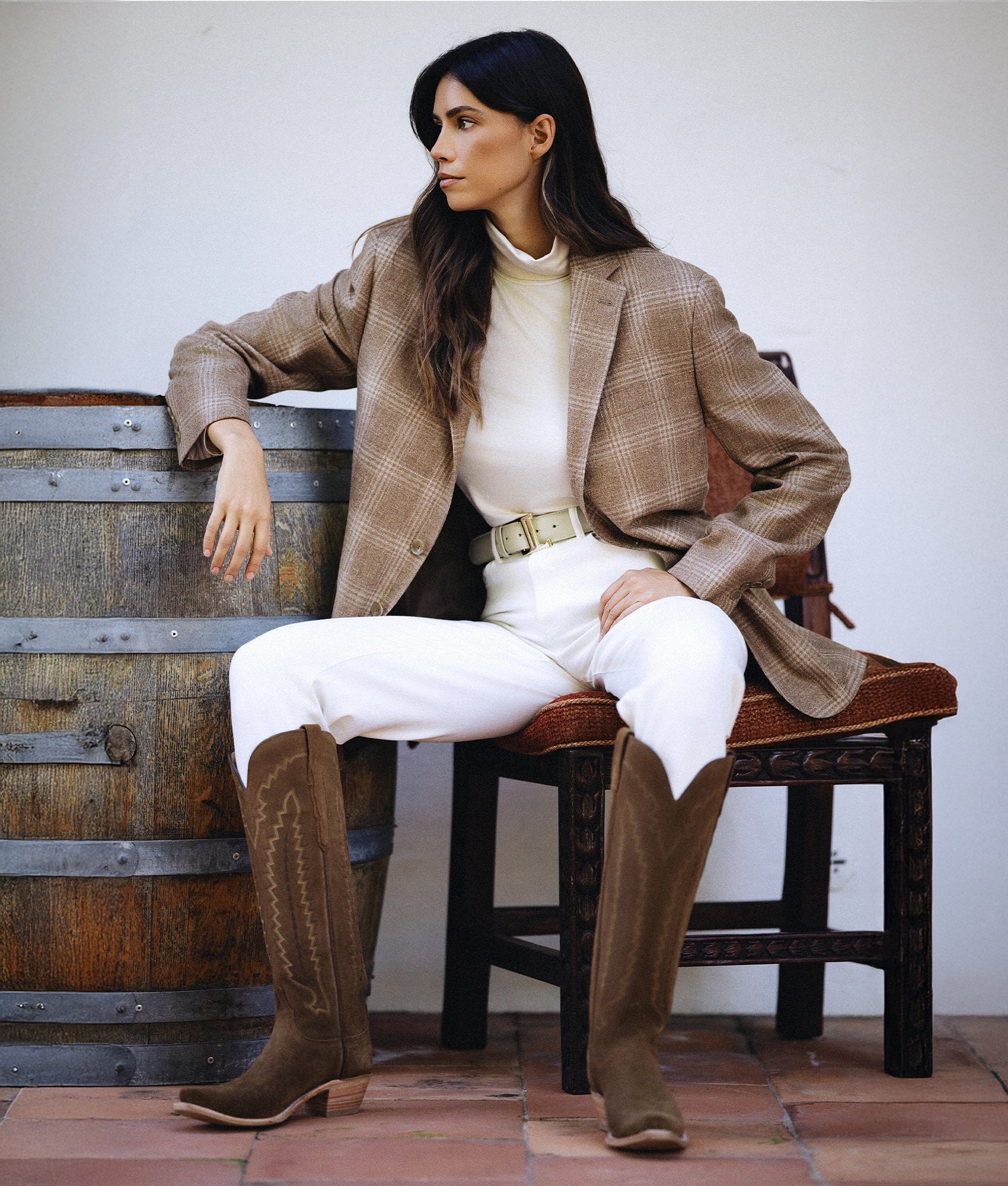Priscilla Suede :: Espresso - Image 3