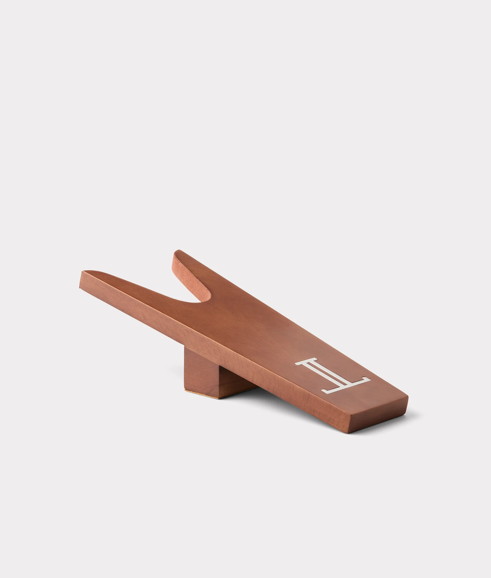 Mirrored L Boot Jack :: Walnut - Image 3