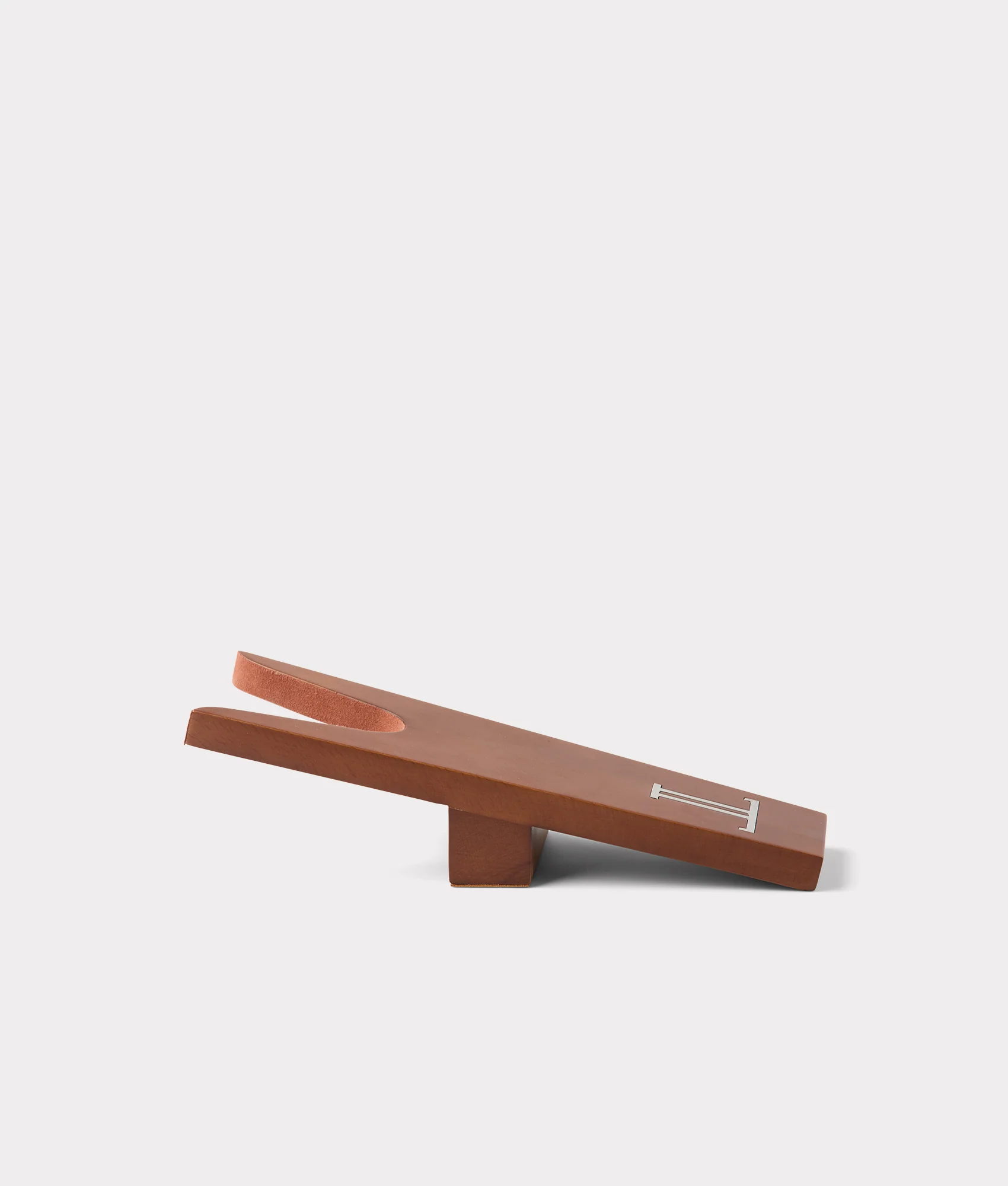 Mirrored L Boot Jack :: Walnut - Image 4