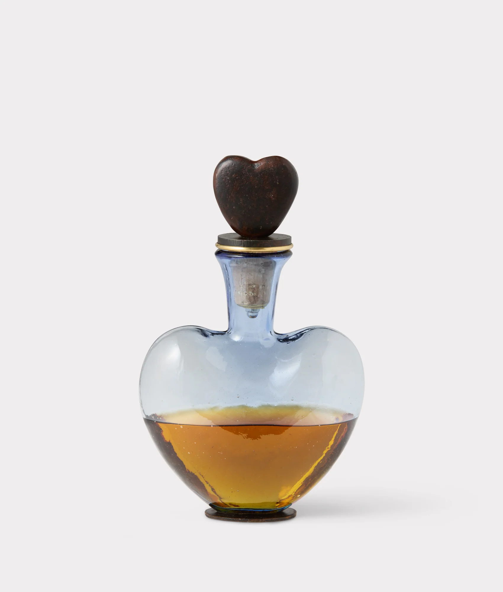 Azalea Heart Decanter :: Blue - Image 3