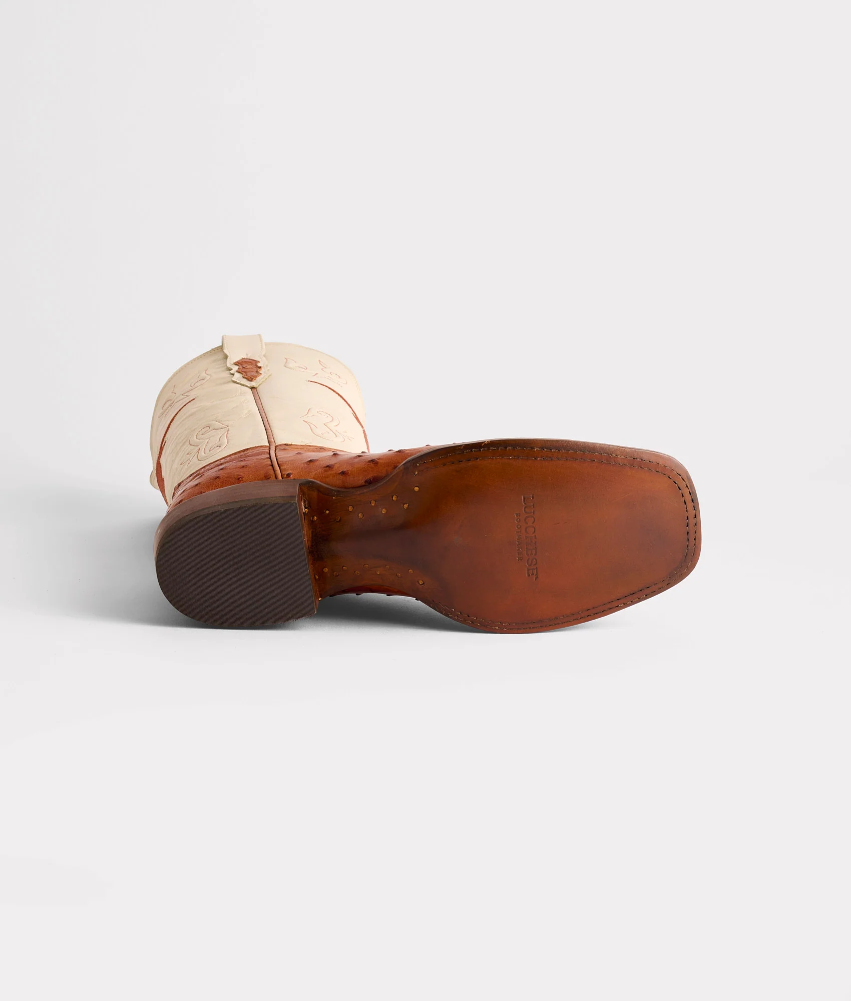 The Bevo :: Barnwood - Image 7