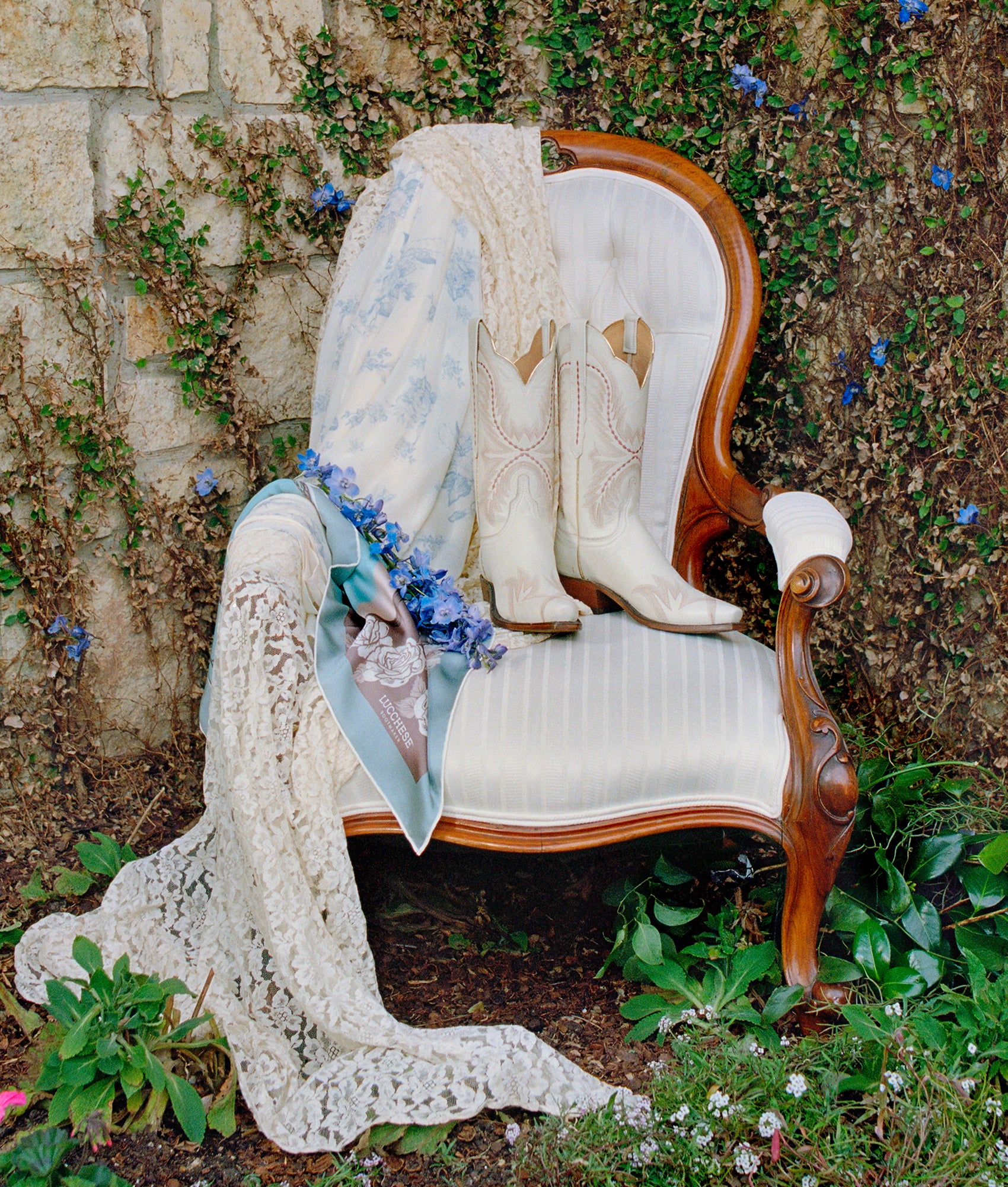 Tilly :: Glitz Cream - Image 9